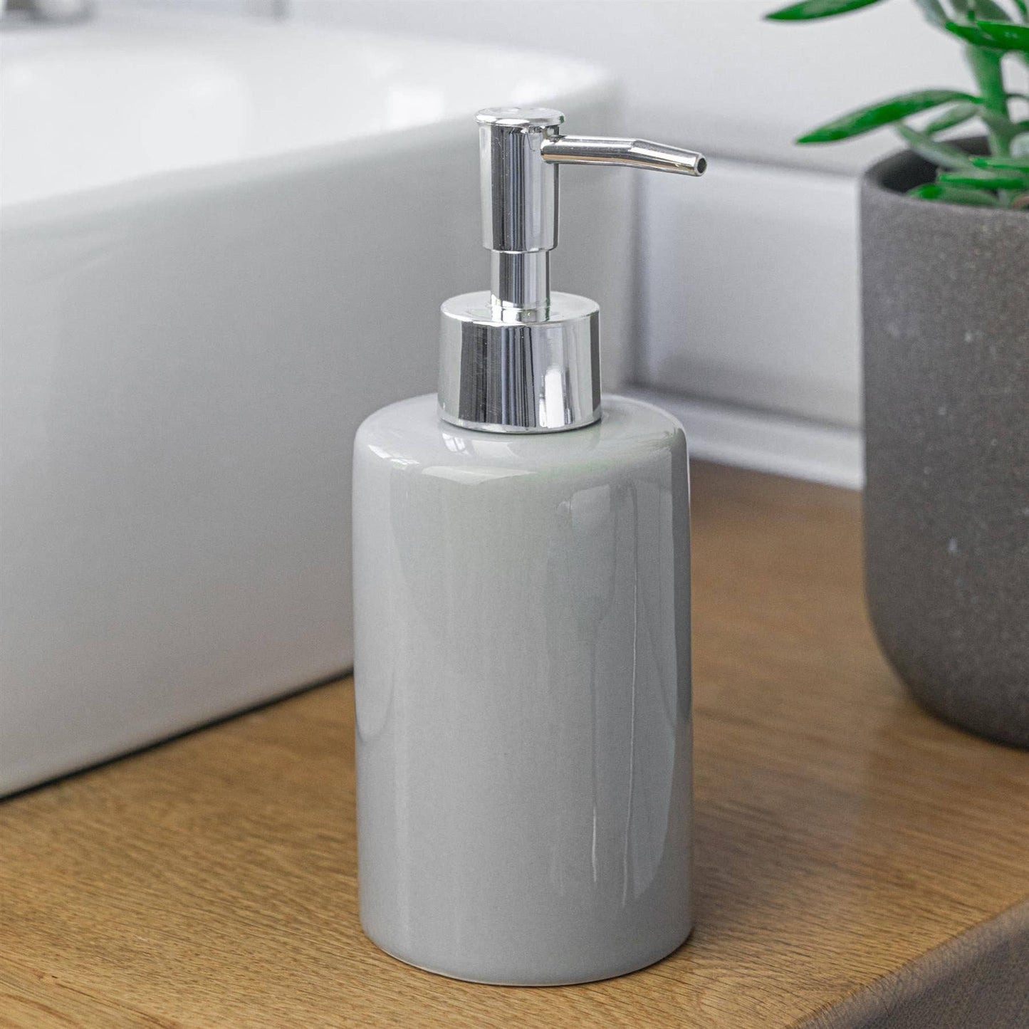 Harbour Housewares Ceramic Bathroom Soap Dispenser - Grey